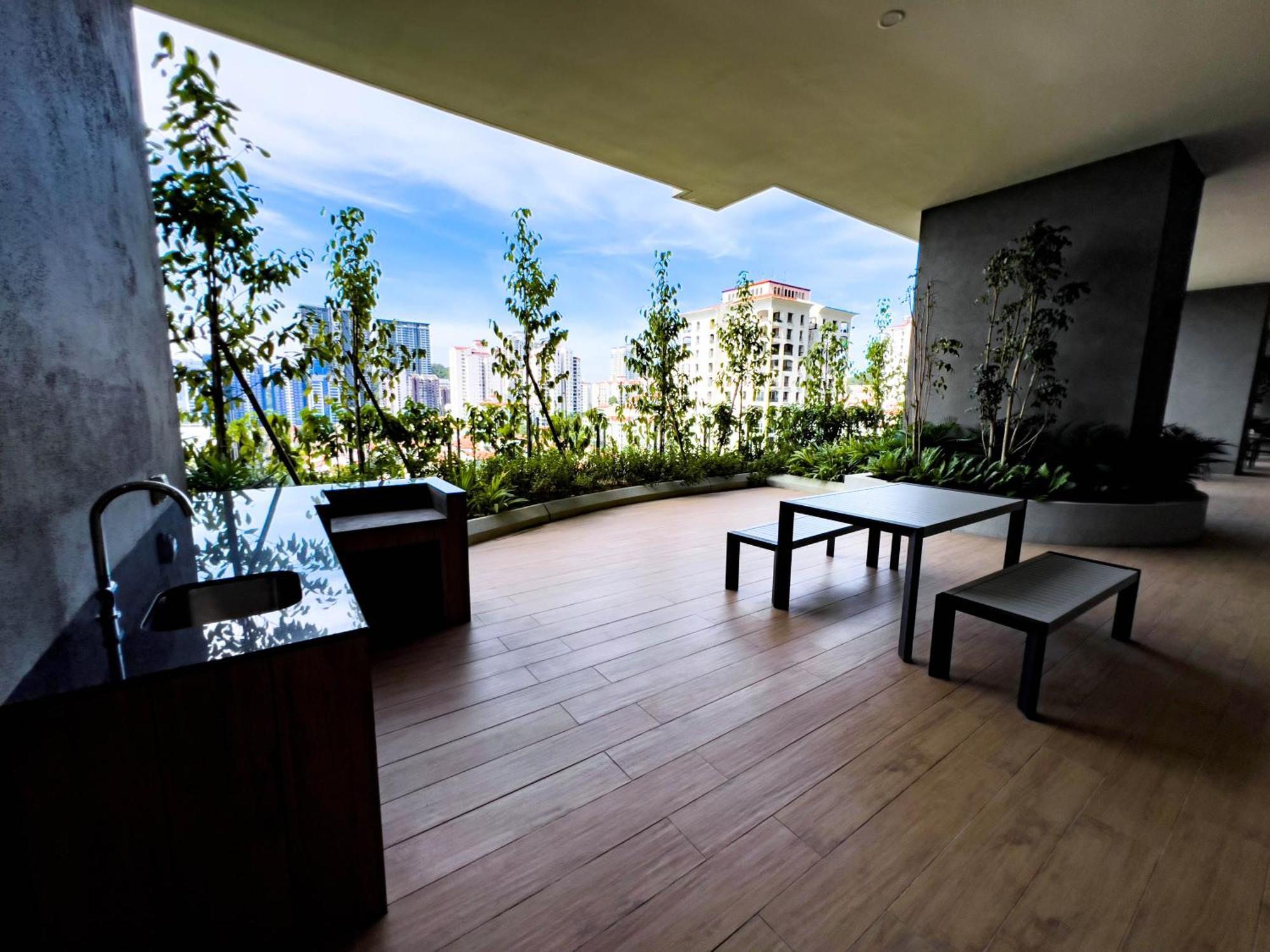 Pangsapuri Premier Kl - Bangsar South - King Bed - Work Space - Near Lrt, Ve, Conexxion *