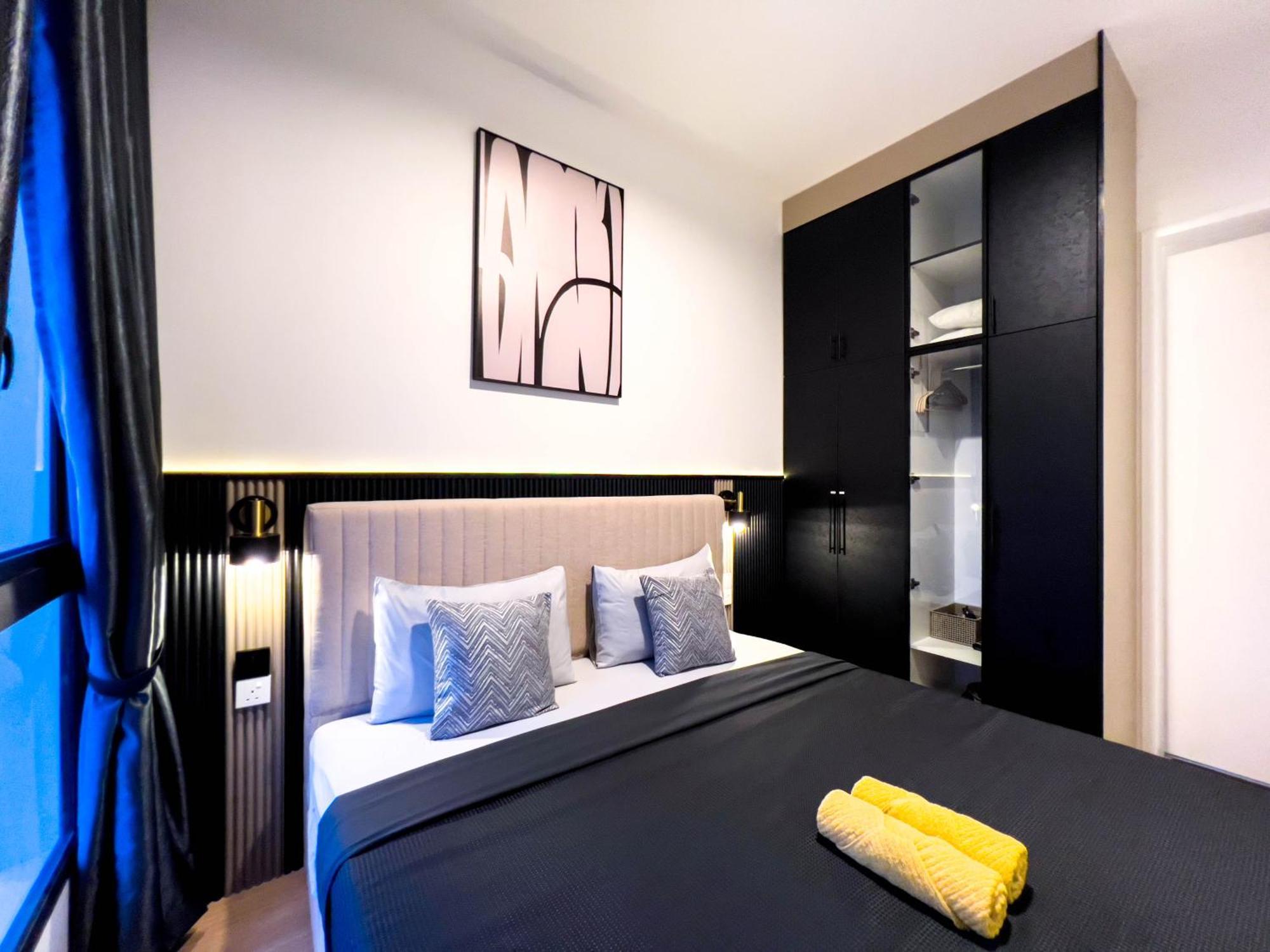 Premier Kl - Bangsar South - King Bed - Work Space - Near Lrt, Ve, Conexxion Pangsapuri
